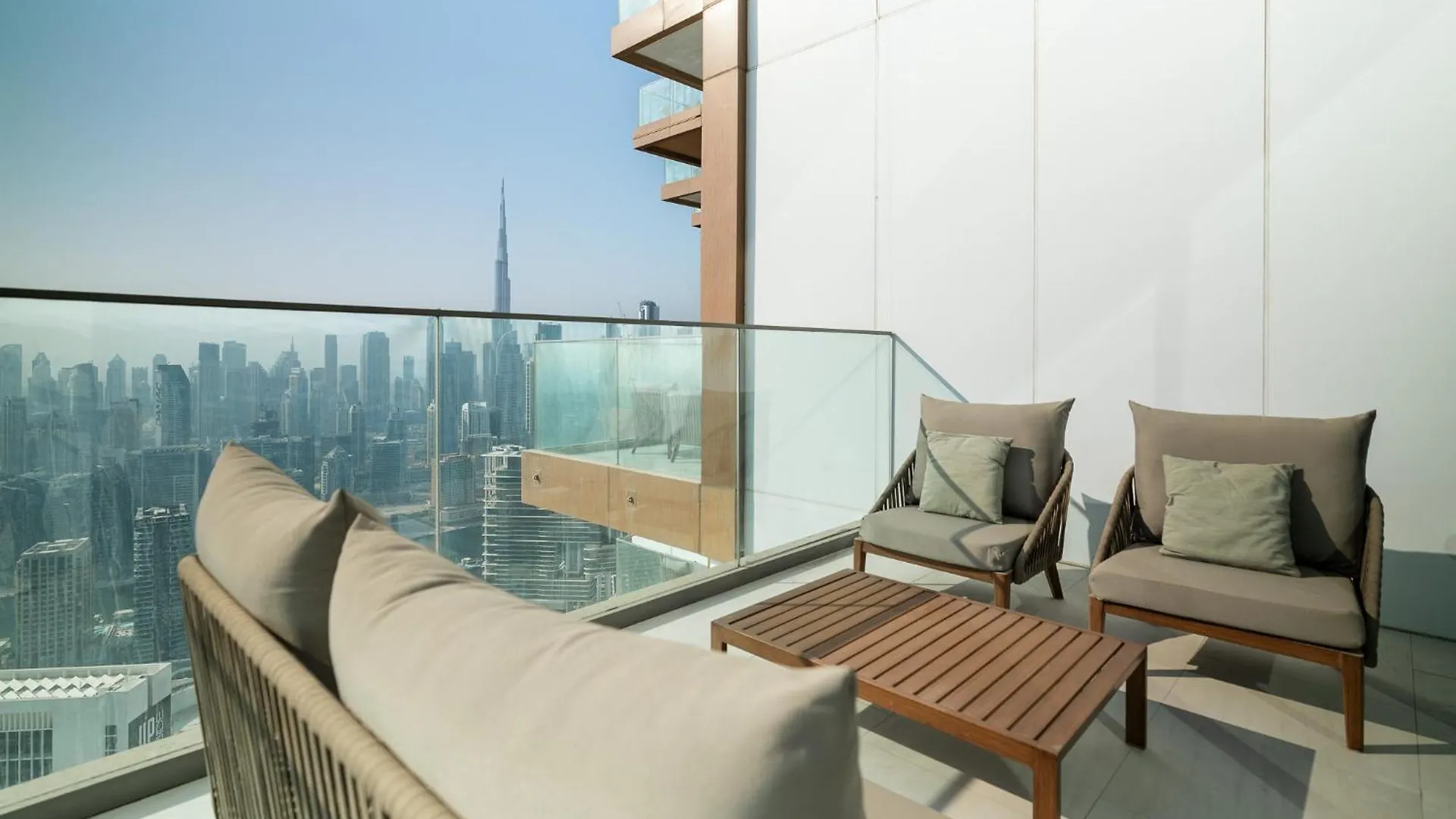 Citihome - 1Br Super Luxury Duplex In Downtown Dubái 0*,  Emiratos Árabes Unidos